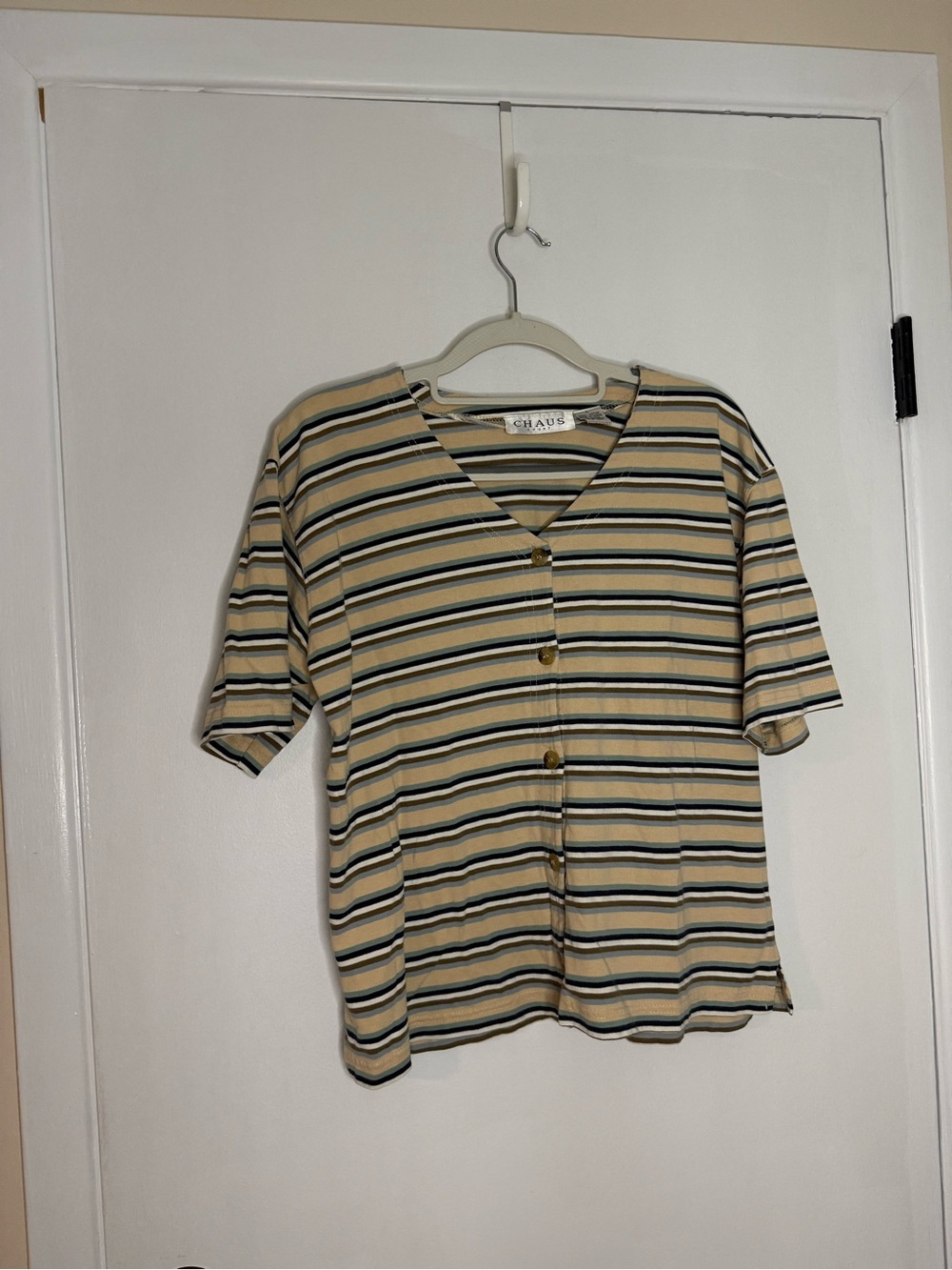 Chaus Sport Vintage Striped Cotton Crewneck Top in Beige, Navy & Light Blue